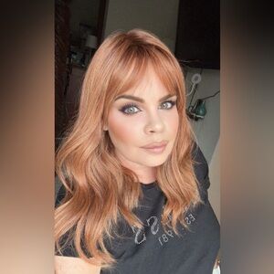 Wigs for every woman Harper strawberry kiss wig